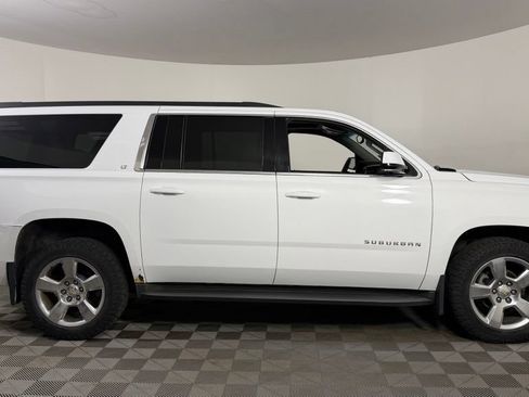 Used 2016 Chevrolet Suburban LT AWD/4WD image 10