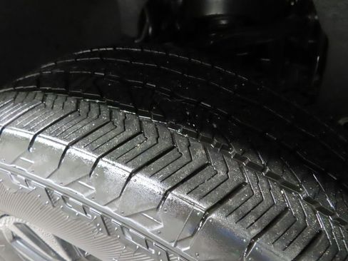 Used 2025 Ford F150 Lariat w/ Bed Utility Package image 7