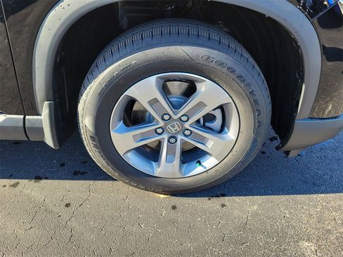 Certified 2025 Honda Pilot EX-L image 6