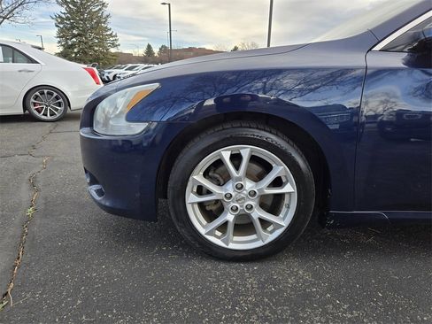 Used 2012 Nissan Maxima 3.5 SV w/ Monitor Pkg image 6