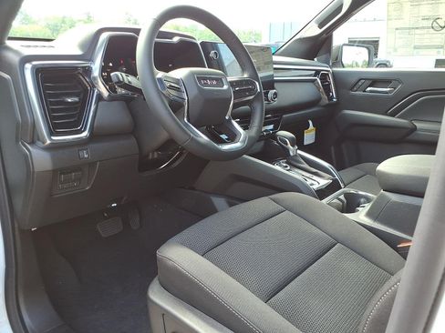 New 2026 GMC Canyon Elevation w/ Convenience Package AWD/4WD image 12