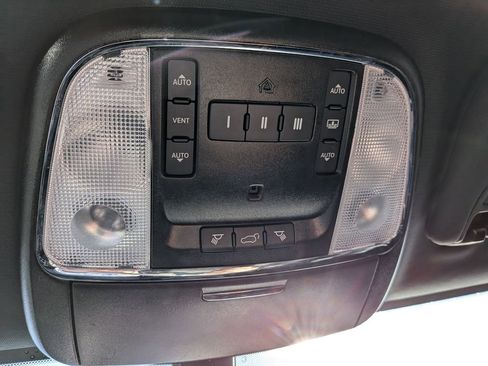 Used 2021 Jeep Grand Cherokee High Altitude image 20