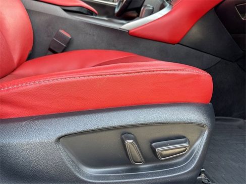 Used 2023 Toyota Camry XSE image 30