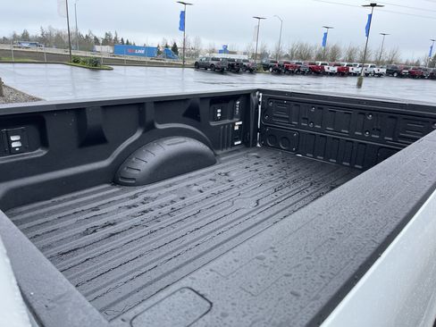 New 2026 Ford F350 Platinum w/ FX4 Off-Road Package image 6