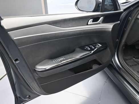 Used 2022 Kia K5 LXS image 15