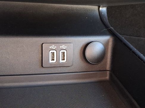 Certified 2020 Ford Fusion SE w/ Equipment Group 151A image 29