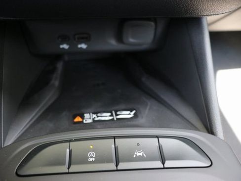 New 2026 Buick Envista Sport Touring w/ Convenience I Package FWD image 25