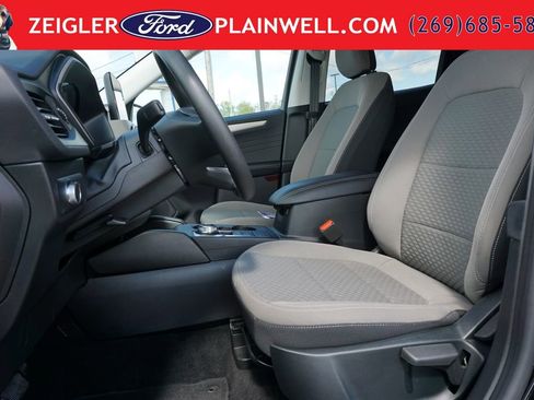 Used 2022 Ford Escape SE AWD/4WD image 16