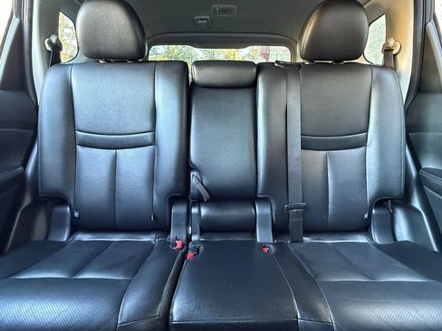 Used 2018 Nissan Rogue SL image 22