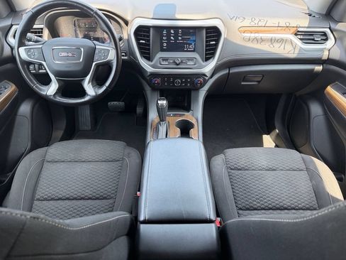 Used 2018 GMC Acadia SLE AWD/4WD image 19