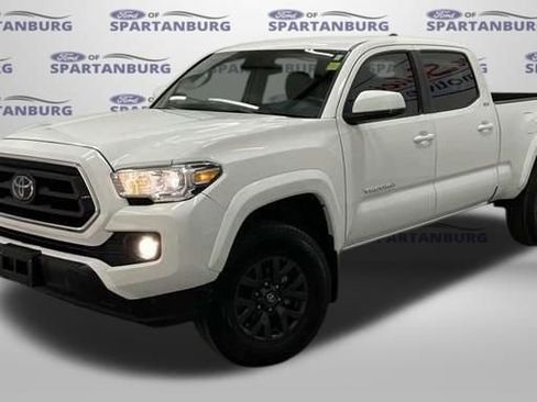 Used 2022 Toyota Tacoma SR5 image 1