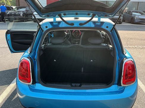 Used 2017 MINI Cooper 2-Door Hardtop FWD image 24