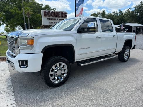 Used 2016 GMC Sierra 2500 Denali w/ Duramax Plus Package AWD/4WD image 1