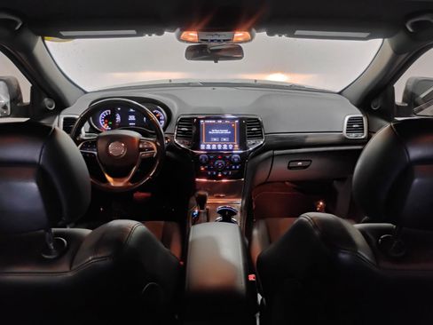 Used 2021 Jeep Grand Cherokee Laredo X RWD image 12