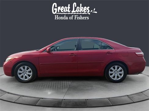 Used 2007 Toyota Camry XLE image 2