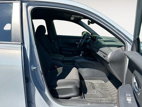 Used 2024 Honda HR-V Sport image 15