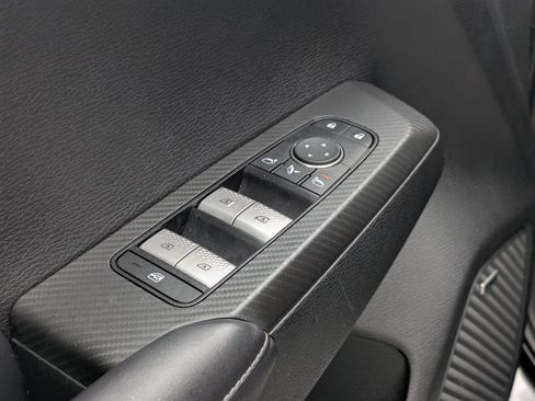 Used 2025 Mitsubishi Outlander SE AWD/4WD image 13