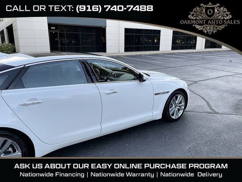 Used 2013 Jaguar XJ L Portfolio AWD/4WD image 10