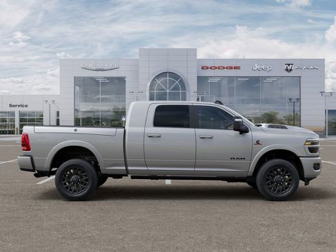 New 2026 RAM 2500 Limited AWD/4WD image 21