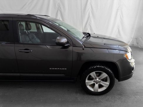 Used 2015 Jeep Compass High Altitude image 7