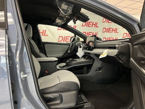 New 2026 Subaru Solterra AWD/4WD image 14