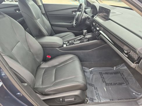 Used 2025 Honda Accord EX-L image 30
