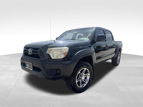 Used 2014 Toyota Tacoma PreRunner w/ Convenience Package RWD image 1