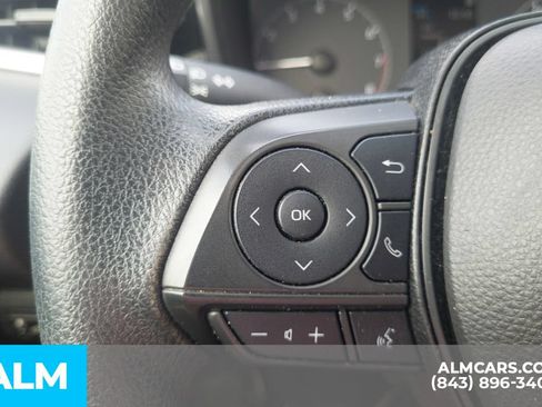 Used 2024 Toyota Corolla LE FWD image 28