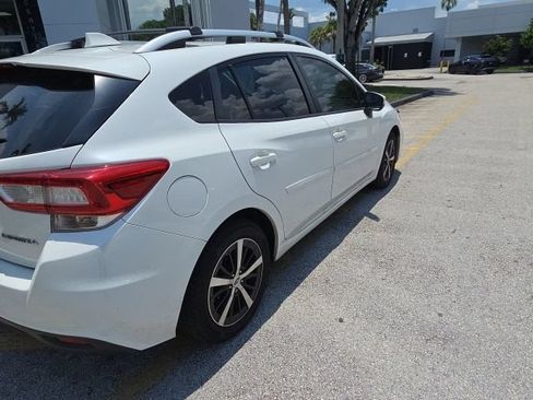 Used 2019 Subaru Impreza 2.0i Premium AWD/4WD image 5