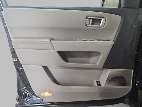 Used 2012 Honda Pilot EX-L image 31