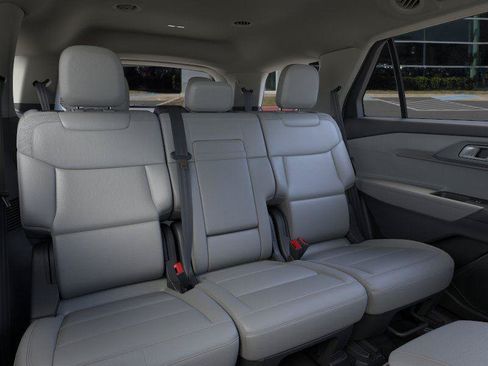 New 2026 Ford Explorer Active w/ Active Comfort Package RWD image 11