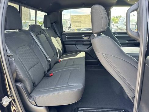 New 2026 RAM 1500 4x4 Crew Cab image 10