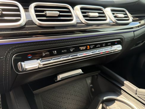 Used 2025 Mercedes-Benz GLE 53 AMG 4MATIC Coupe image 37