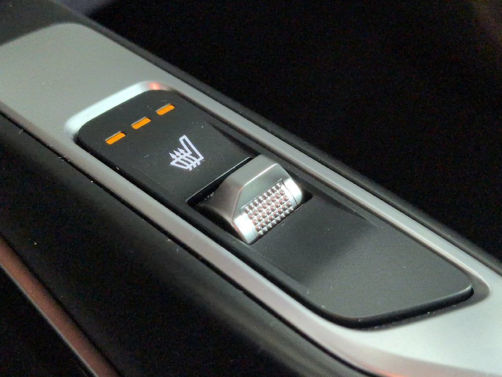 Used 2025 Kia Sorento EX AWD/4WD image 35