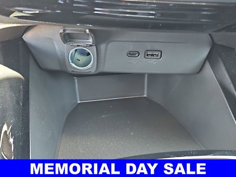 New 2025 Chevrolet Trax LT w/ Driver Confidence Package FWD image 24
