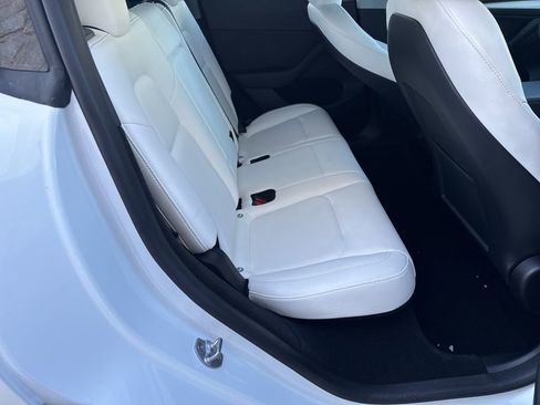 Used 2023 Tesla Model Y Long Range image 25