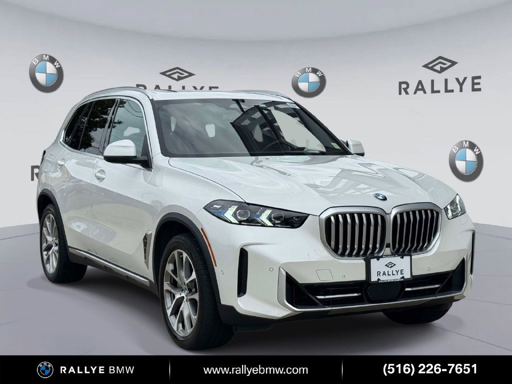 Certified 2026 BMW X5 xDrive40i w/ Climate Comfort Package AWD/4WD image 1
