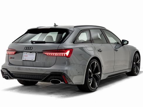 Used 2023 Audi RS 6 image 3