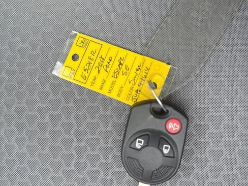 Used 2018 Ford Escape SE AWD/4WD image 23