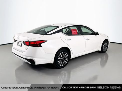 Certified 2023 Nissan Altima 2.5 SV AWD/4WD image 5