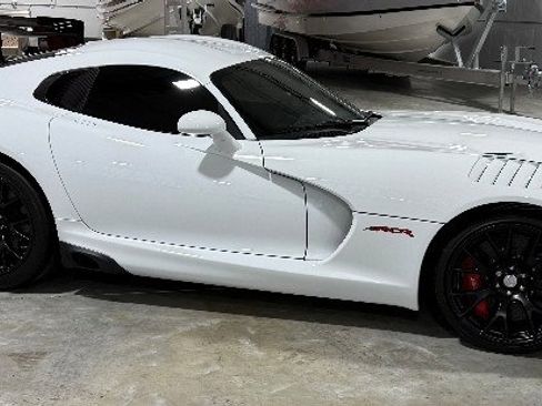 Used 2017 Dodge Viper ACR w/ Extreme Aero Package image 2