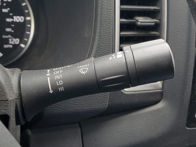 Certified 2022 Nissan Frontier SV AWD/4WD image 14