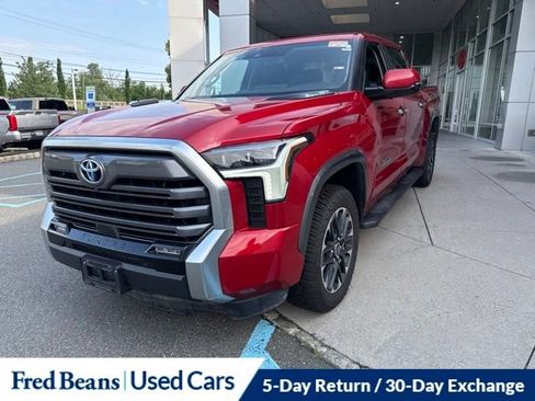 Used 2024 Toyota Tundra Limited AWD/4WD image 22
