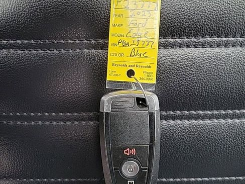 Used 2023 Ford Edge SEL image 36