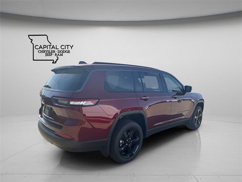 New 2026 Jeep Grand Cherokee L Limited image 4