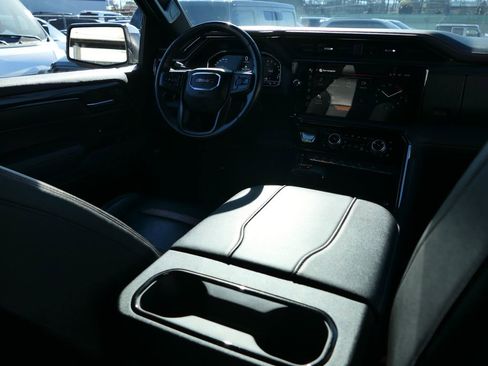 Used 2023 GMC Sierra 1500 AT4 w/ AT4 Preferred Package image 24