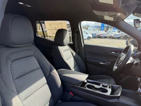 New 2026 Chevrolet Equinox LT image 33