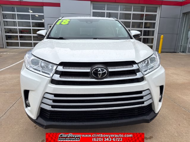 Used 2018 Toyota Highlander XLE w/ Protection Package #3 AWD/4WD image 9