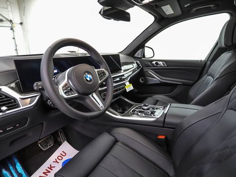New 2026 BMW X5 M60i image 10