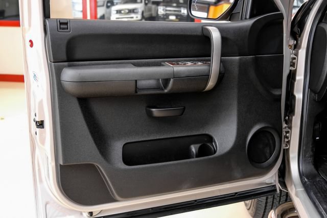 Used 2008 Chevrolet Silverado 2500 LT w/ 2LT Convenience Package AWD/4WD image 42